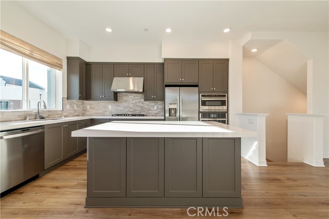 Detail Gallery Image 15 of 33 For 133 Biome, Irvine,  CA 92618 - 3 Beds | 3/1 Baths