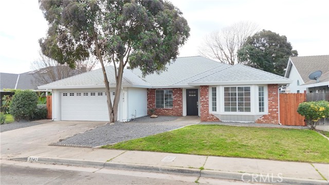 Detail Gallery Image 2 of 45 For 2142 Bennington Ct, Merced,  CA 95340 - 4 Beds | 2/1 Baths