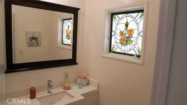 Detail Gallery Image 13 of 25 For 6769 Hillside Ln, Whittier,  CA 90602 - 4 Beds | 3/1 Baths