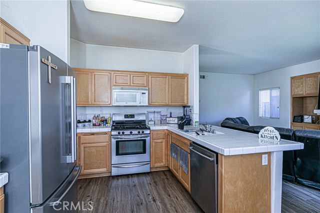 Detail Gallery Image 13 of 31 For 1838 Gable, Santa Maria,  CA 93458 - 3 Beds | 2/1 Baths