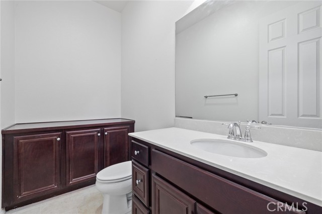 Detail Gallery Image 23 of 42 For 9904 Toscana Dr, Bakersfield,  CA 93306 - 2 Beds | 2/1 Baths