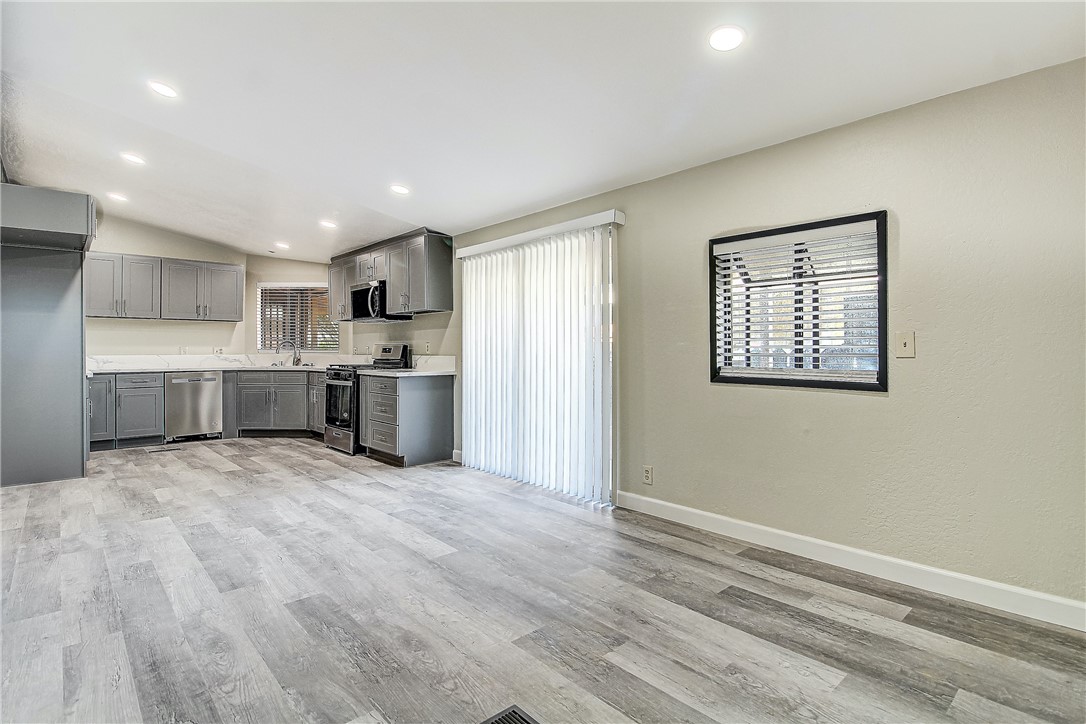 Detail Gallery Image 22 of 53 For 371 Coral Hills Rd, Perris,  CA 92570 - 2 Beds | 2 Baths