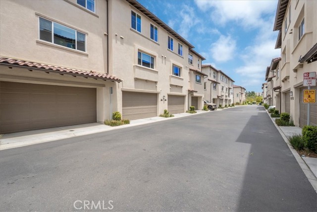 Detail Gallery Image 32 of 43 For 3523 Brody, Oceanside,  CA 92056 - 4 Beds | 3/1 Baths
