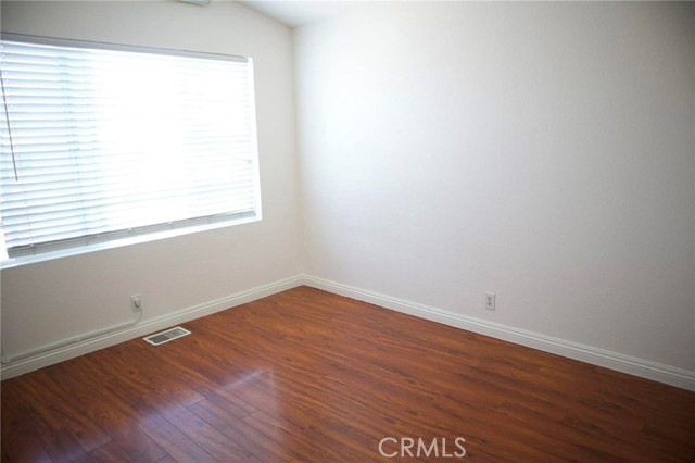 Detail Gallery Image 24 of 24 For 323 N Euclid St, Sp 65 #65,  Santa Ana,  CA 92703 - 4 Beds | 2 Baths