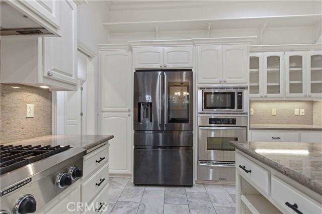 Image 14 of 66 For 2144 King Arthur Court