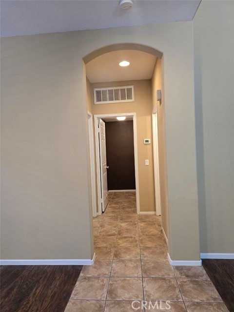 27513 Stanford Drive, Temecula CA: https://media.crmls.org/medias/c93dc0f2-69be-4d5e-8644-070da2e05c2c.jpg