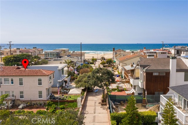 52 18th Street, Hermosa Beach, California 90254, 4 Bedrooms Bedrooms, ,2 BathroomsBathrooms,Residential,Sold,18th Street,SB23030089