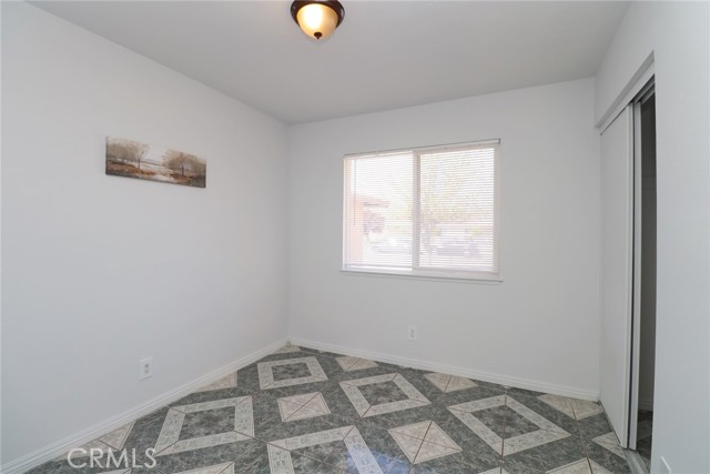 Detail Gallery Image 9 of 23 For 37334 55th St, Palmdale,  CA 93552 - 4 Beds | 2 Baths