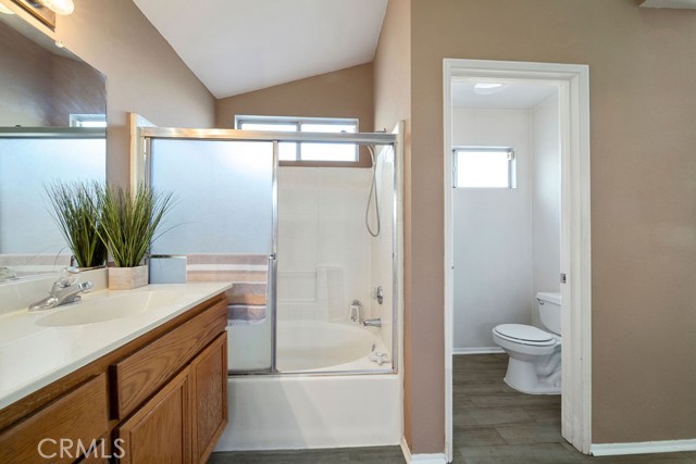 Detail Gallery Image 19 of 39 For 2440 Purdue Cir, Corona,  CA 92881 - 3 Beds | 2 Baths