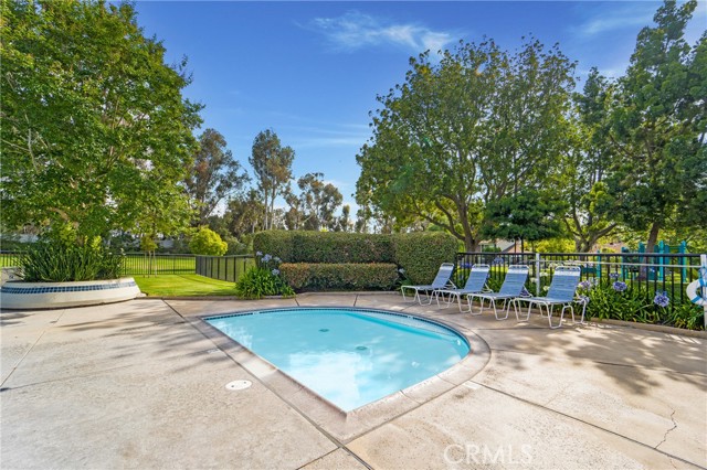 Detail Gallery Image 19 of 30 For 14 Windjammer #6,  Irvine,  CA 92614 - 2 Beds | 2 Baths