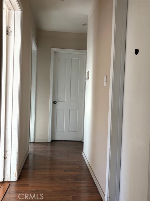 Detail Gallery Image 9 of 15 For 6331 Columbus Ave, Van Nuys,  CA 91411 - 3 Beds | 1 Baths