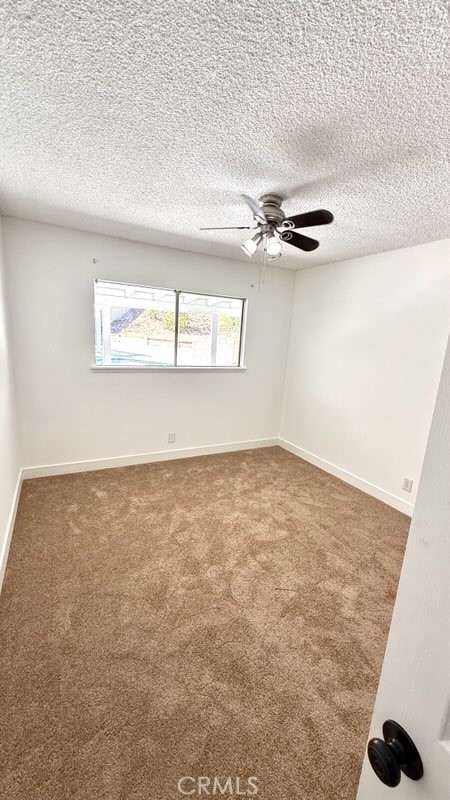 Detail Gallery Image 32 of 34 For 134 W Broadbent, Riverside,  CA 92507 - 4 Beds | 3 Baths