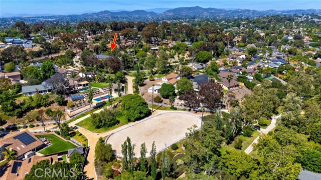 Detail Gallery Image 35 of 44 For 757 Horseshoe Cir, Vista,  CA 92081 - 3 Beds | 2 Baths