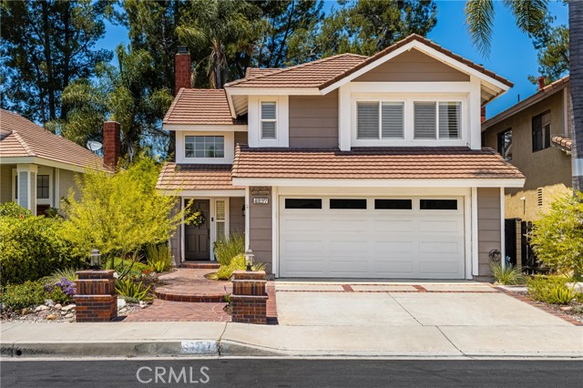 8237 E Flowerwood Avenue, Orange CA: https://media.crmls.org/medias/c940857e-f754-41e8-acab-1945e01ee99c.jpg