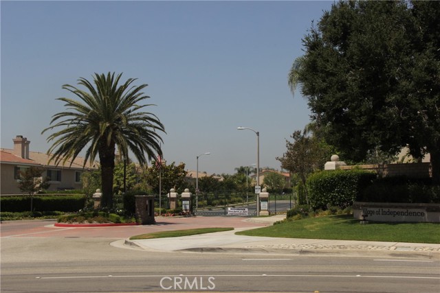 Detail Gallery Image 11 of 11 For 11734 Parliament Dr, Rancho Cucamonga,  CA 91730 - 4 Beds | 2/1 Baths