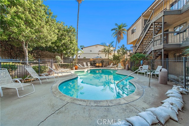 Detail Gallery Image 38 of 44 For 2240 N Legion Dr #217,  Signal Hill,  CA 90755 - 3 Beds | 2/1 Baths