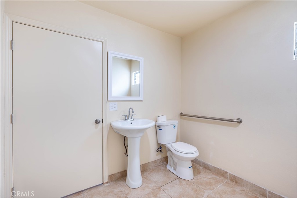 MLS #CV25225687 image #6