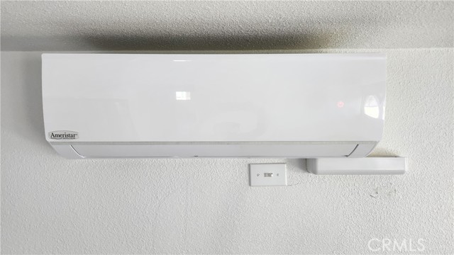Ductless Minisplit for Heat and AC