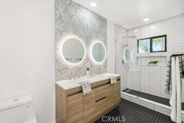 Detail Gallery Image 19 of 38 For 2618 Graham Ave, Redondo Beach,  CA 90278 - 4 Beds | 2/1 Baths