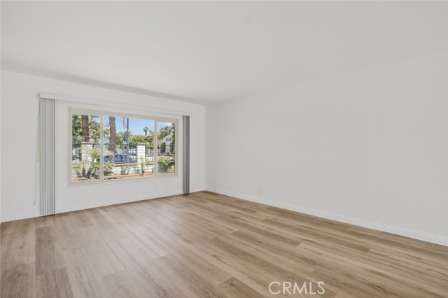 14652 Devonshire Avenue, Tustin CA: https://media.crmls.org/medias/c942cc9b-ab49-4570-ae0c-873a3e0fef4f.jpg
