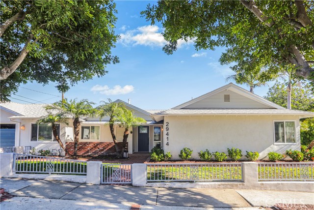 Detail Gallery Image 2 of 28 For 29414 S Bayend Dr, Rancho Palos Verdes,  CA 90275 - 5 Beds | 3 Baths