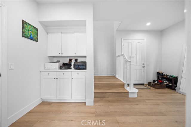 Detail Gallery Image 10 of 43 For 63 Birmingham, Irvine,  CA 92620 - 4 Beds | 4 Baths