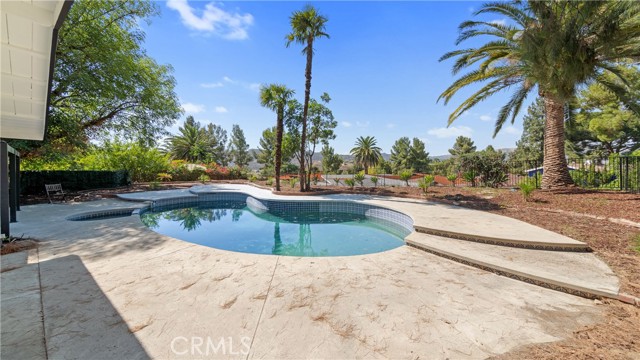22137 Gresham Street, West Hills CA: https://media.crmls.org/medias/c9466788-68e3-4d47-a9f2-63e9de81367d.jpg