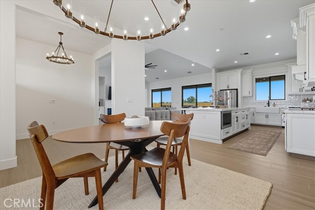 Detail Gallery Image 14 of 75 For 605 S Anderson a Rd, Exeter,  CA 93221 - 7 Beds | 5/1 Baths