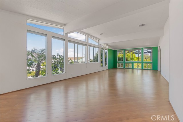 Detail Gallery Image 15 of 60 For 2550 Pacific Coast Hwy #207,  Torrance,  CA 90505 - 2 Beds | 2 Baths