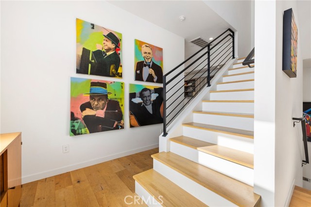 3660 Beethoven Street, Los Angeles CA: https://media.crmls.org/medias/c9475ff1-6826-496d-983b-6796cd973567.jpg