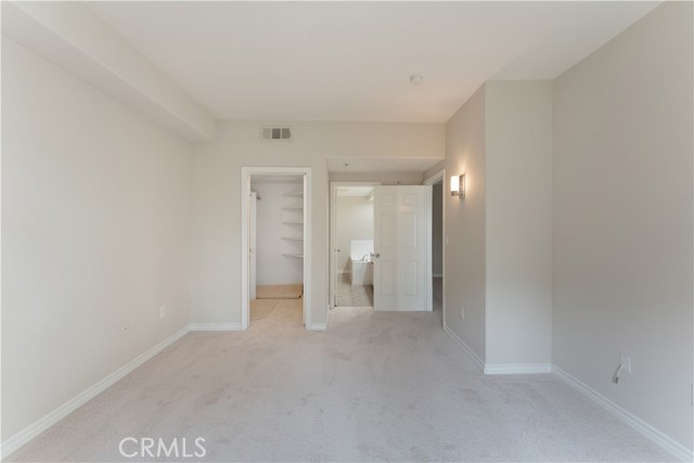 2253 Martin, Irvine CA: https://media.crmls.org/medias/c9482642-d9c7-4d09-af1f-1b0d1e8ab655.jpg