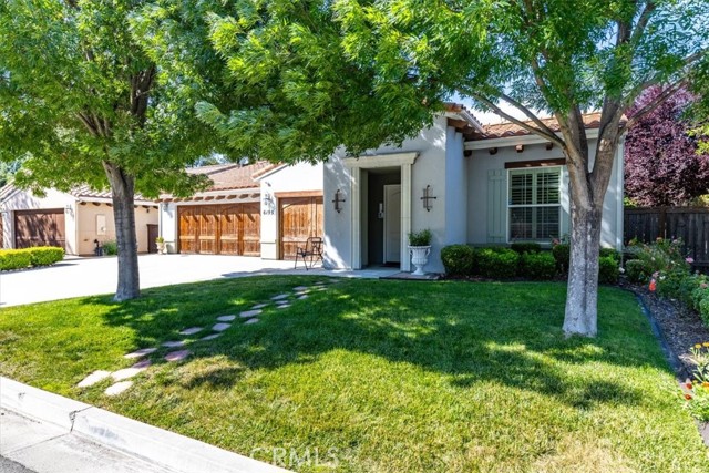 6195 Via Huerto Ct, Atascadero CA: https://media.crmls.org/medias/c9490550-a742-49fe-8bce-05f26b14c628.jpg