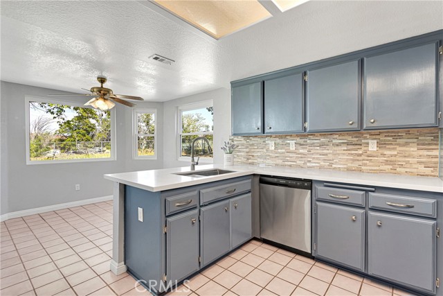 Detail Gallery Image 20 of 57 For 9063 Evergreen Ave, Hesperia,  CA 92345 - 3 Beds | 2 Baths