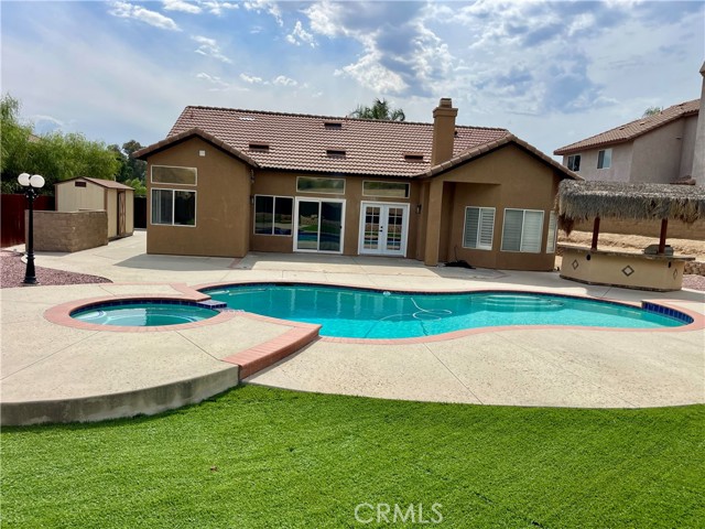 Detail Gallery Image 5 of 11 For 29630 Carro Amano Ln, Highland,  CA 92346 - 4 Beds | 2 Baths