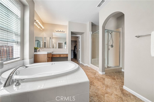 Detail Gallery Image 13 of 38 For 31923 Corte De Pinos, Winchester,  CA 92596 - 4 Beds | 3/1 Baths