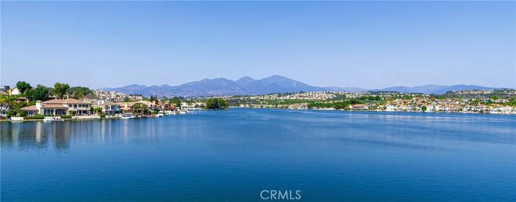 https://media.crmls.org/medias/c94d5316-b3b2-43a1-9554-6de66241a9ca.jpg?preset=X-Large