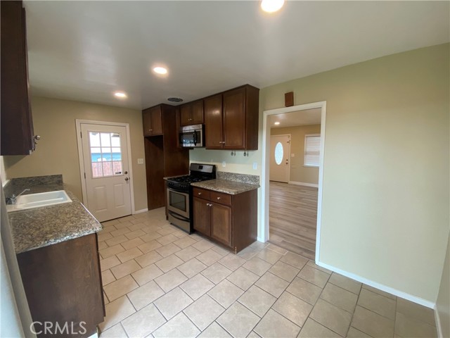 Image 3 for 615 Molinar Ave, La Puente, CA 91744