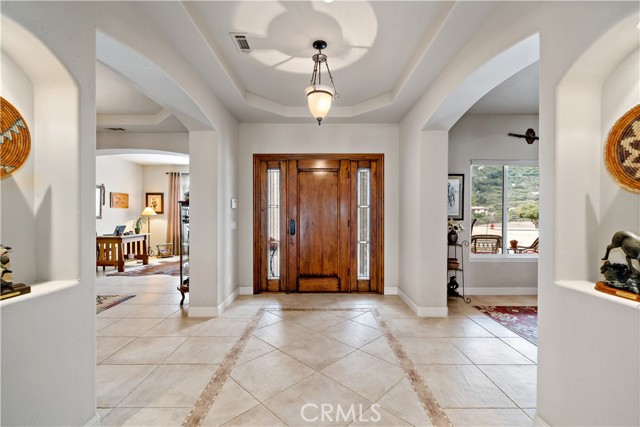 Detail Gallery Image 5 of 49 For 10204 Mount Olympus Valley Rd, Fallbrook,  CA 92028 - 3 Beds | 2/1 Baths