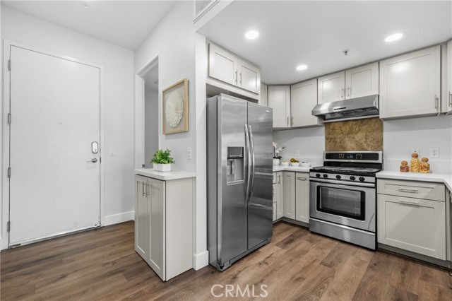 Detail Gallery Image 9 of 43 For 1401 Mission St #208,  South Pasadena,  CA 91030 - 2 Beds | 2/1 Baths