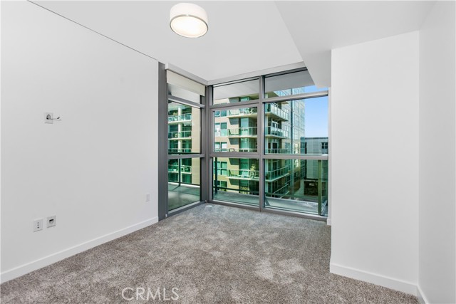 Detail Gallery Image 18 of 27 For 13650 Marina Pointe Dr #506,  Marina Del Rey,  CA 90292 - 2 Beds | 2 Baths