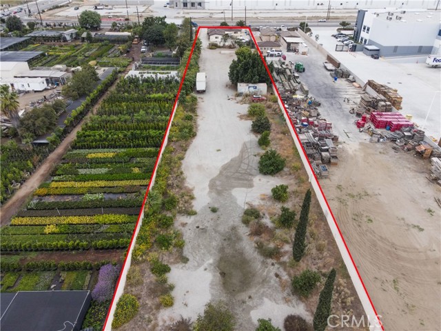 Detail Gallery Image 9 of 9 For 16569 Slover, Fontana,  CA 92337 - – Beds | – Baths