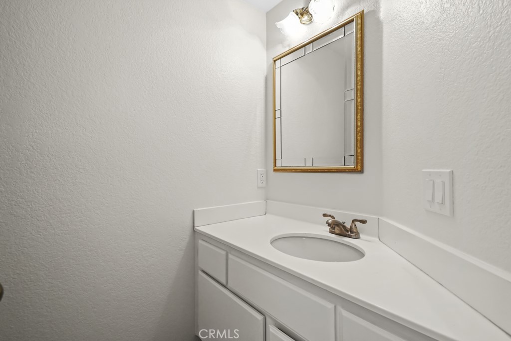 MLS #SR25260885 image #8