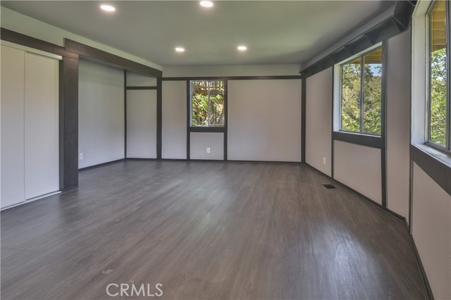 929 Trinity Drive, Lake Arrowhead CA: https://media.crmls.org/medias/c953b248-fb6e-4294-9a80-00c253d86ea4.jpg