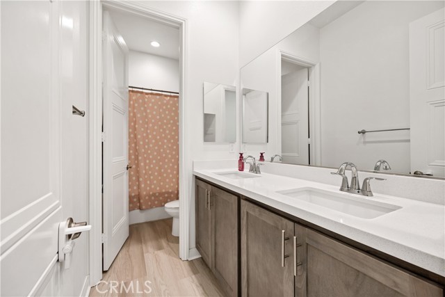 Detail Gallery Image 19 of 39 For 39481 Chamise, Temecula,  CA 92591 - 4 Beds | 3 Baths