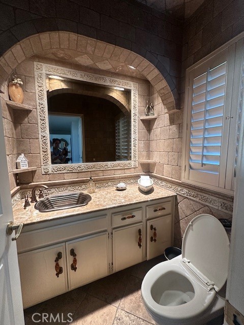 Detail Gallery Image 39 of 42 For 3107 Corte Marin, Newport Beach,  CA 92660 - 3 Beds | 2/1 Baths