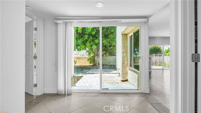 1553 Spyglass, Palm Springs CA: https://media.crmls.org/medias/c9560d68-55f4-49f5-bd65-b5b8c67ccbf4.jpg