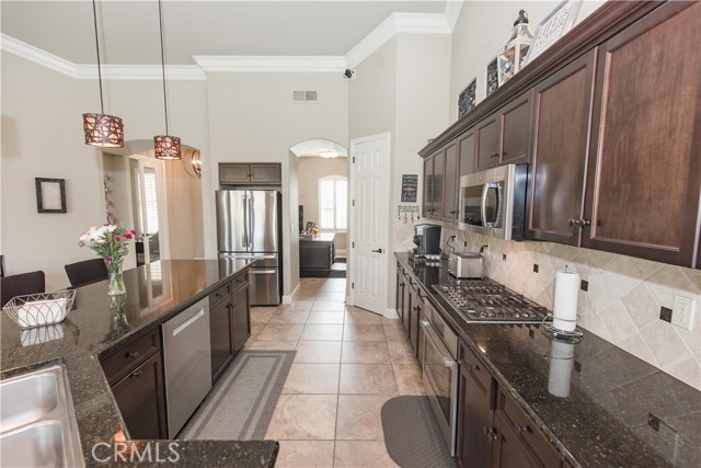 Detail Gallery Image 21 of 65 For 3357 Buckingham, Clovis,  CA 93619 - 4 Beds | 2 Baths