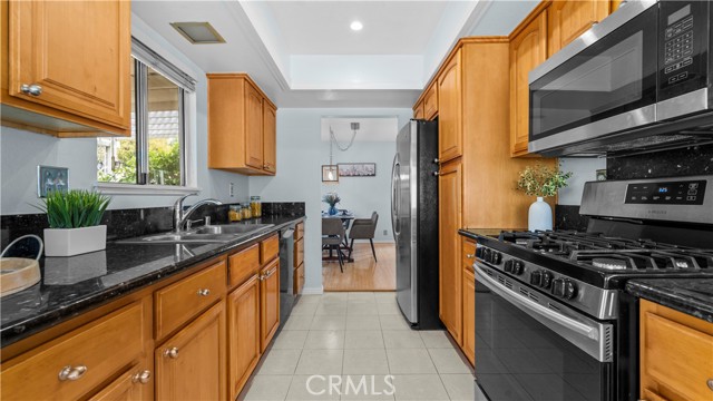 Detail Gallery Image 6 of 18 For 4258 Wintress Dr, Chino,  CA 91710 - 3 Beds | 2/1 Baths