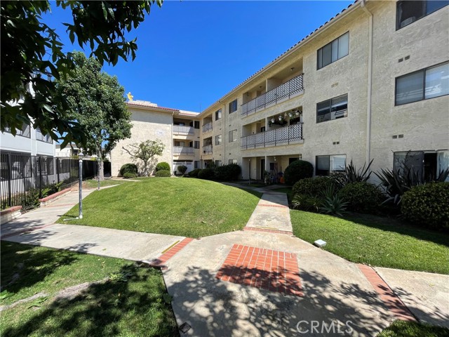 Detail Gallery Image 29 of 31 For 18900 Delaware St #6,  Huntington Beach,  CA 92648 - 1 Beds | 1 Baths