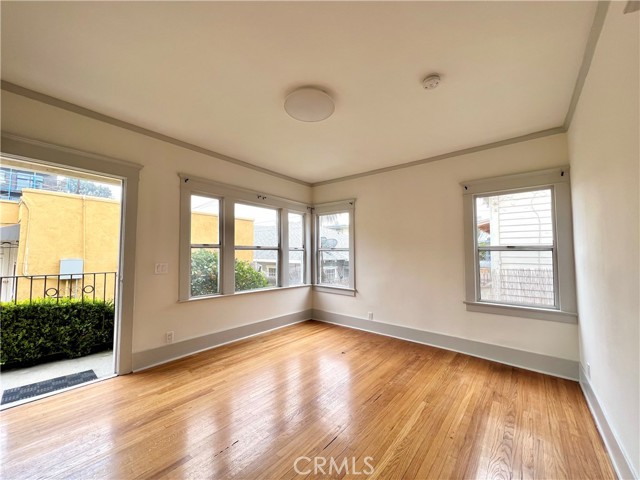 1343 Portia St, Echo Park CA: https://media.crmls.org/medias/c9578077-f617-4729-8936-3ff941b90e33.jpg